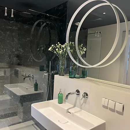 Na Zurawiej Apartment *