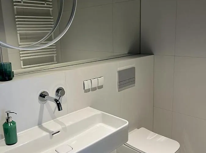 Na żurawiej Apartament *